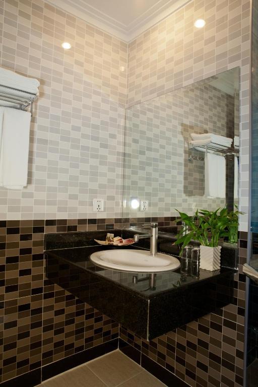 V N E Hotel Phnom Penh Eksteriør billede