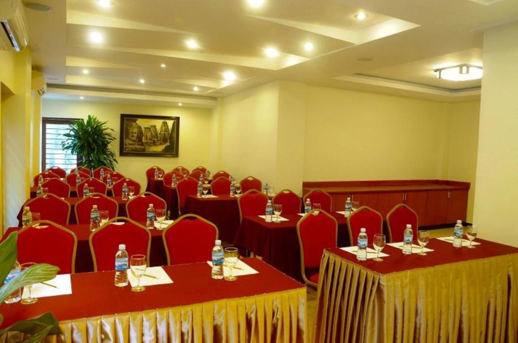 V N E Hotel Phnom Penh Eksteriør billede