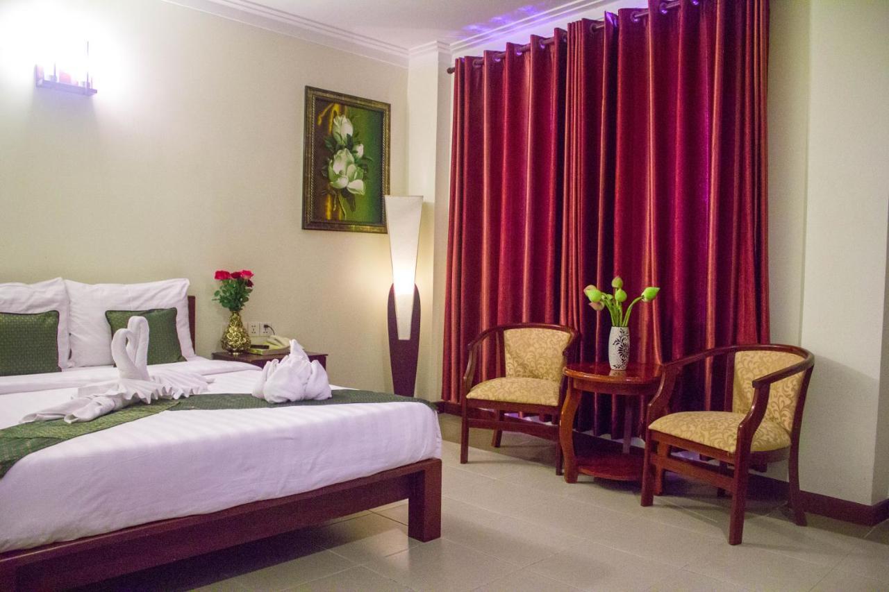 V N E Hotel Phnom Penh Eksteriør billede