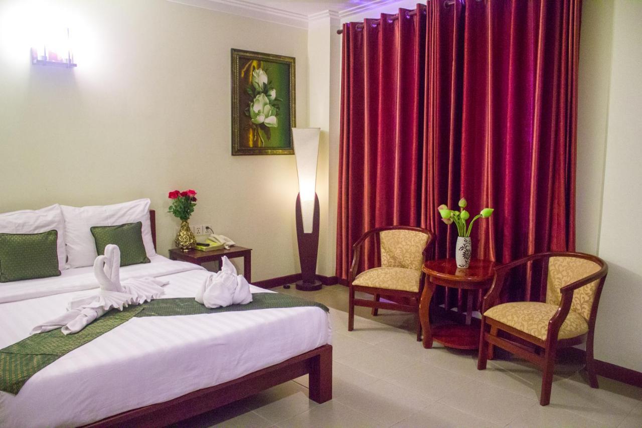 V N E Hotel Phnom Penh Eksteriør billede