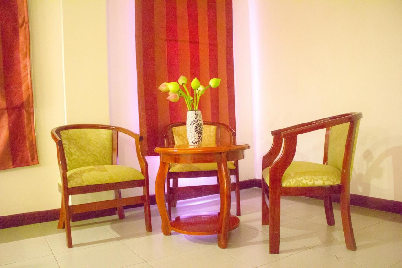 V N E Hotel Phnom Penh Eksteriør billede